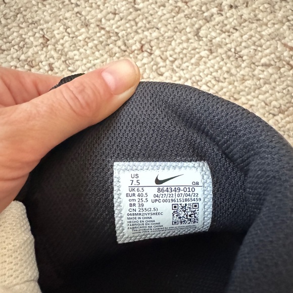 Nike SB Zoom Blazer Mid "Black/Dark Gum" Sneakers Mens Size 7.5 - Picture 10 of 10